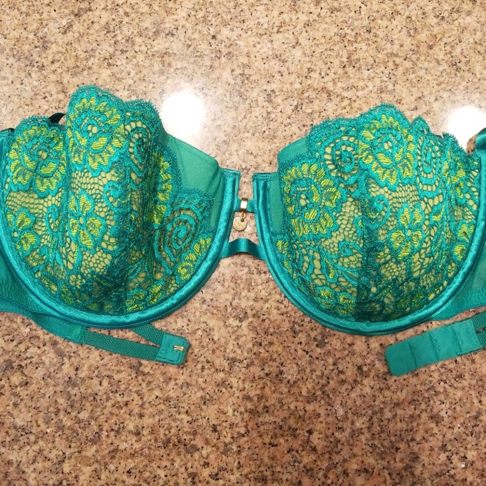 Victoria's Very Sexy Bra and Panty Set